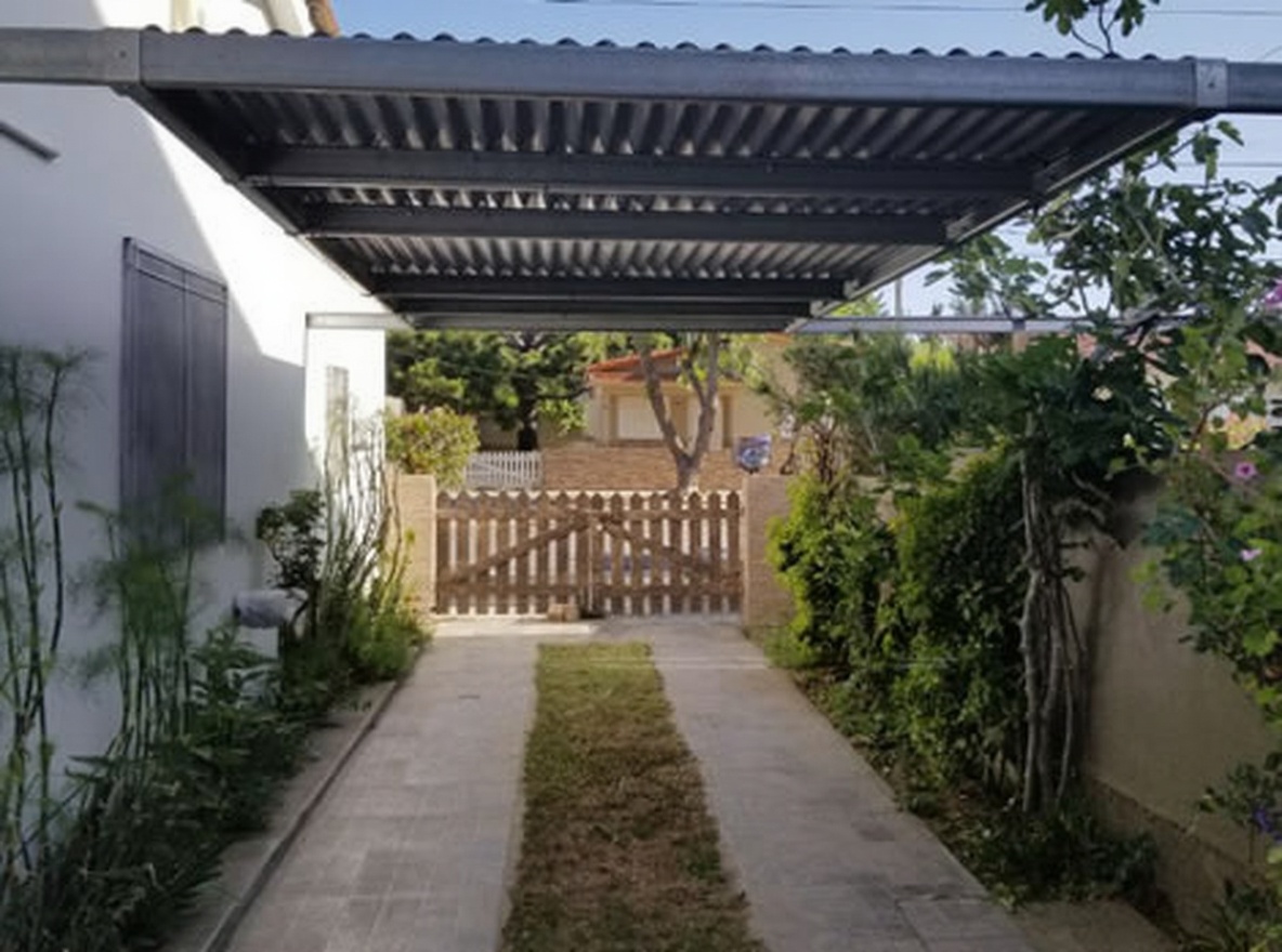 Casas con patio y parrilla en Mar del Tuyú miniatura 12