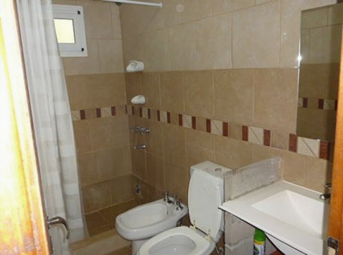 Casa con gran parque en Costa del Este miniatura 5