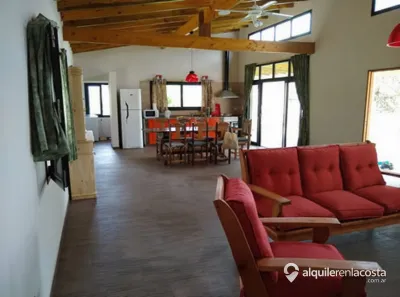 Casa con parrilla en Costa del Este foto 2