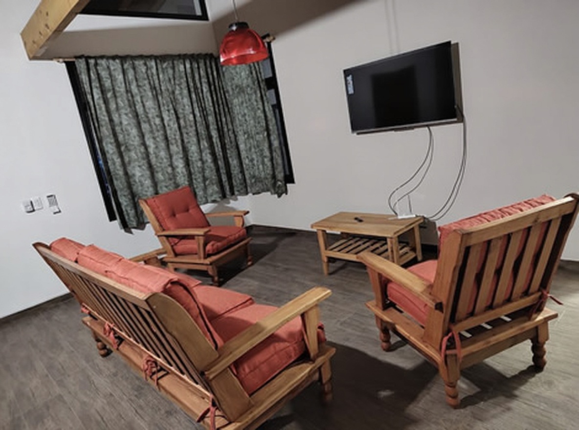 Casa con parrilla en Costa del Este miniatura 4