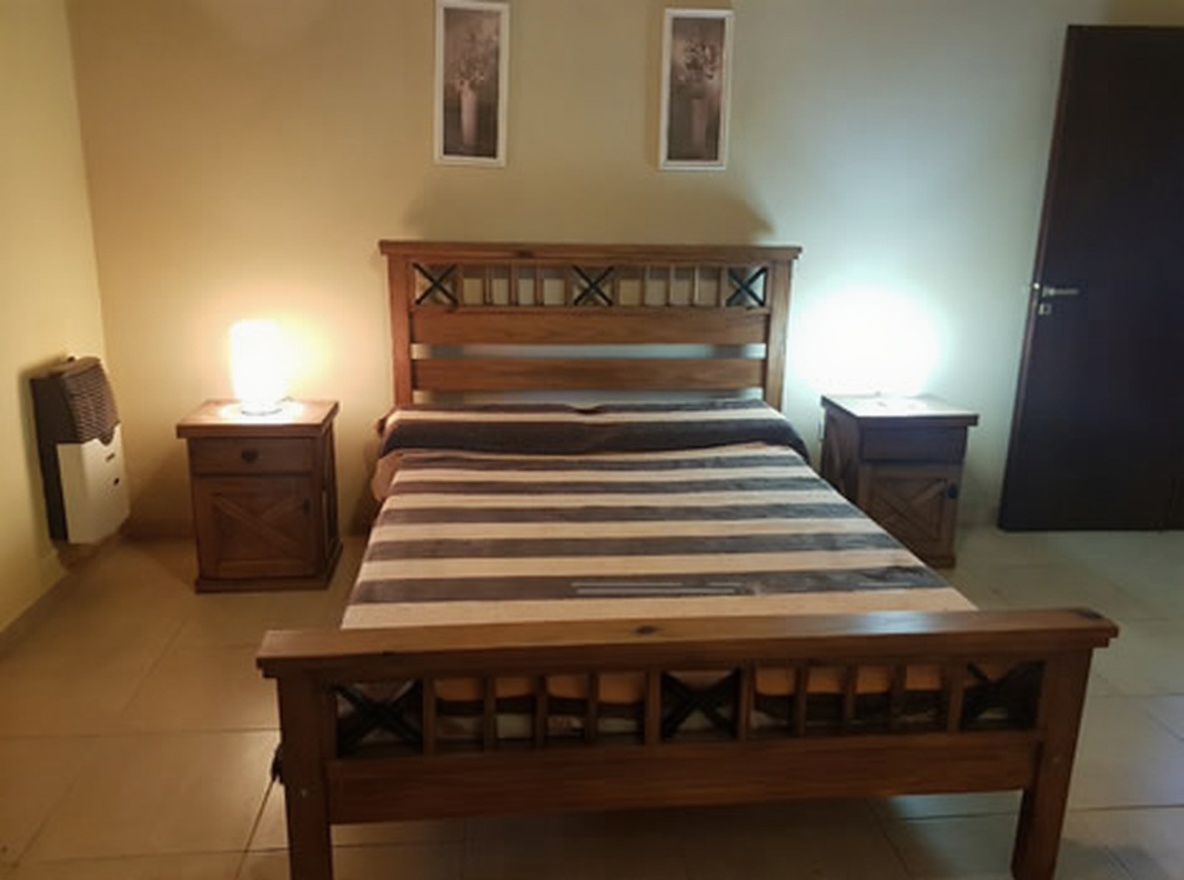 Casa con parque y parrilla en Costa del Este miniatura 5