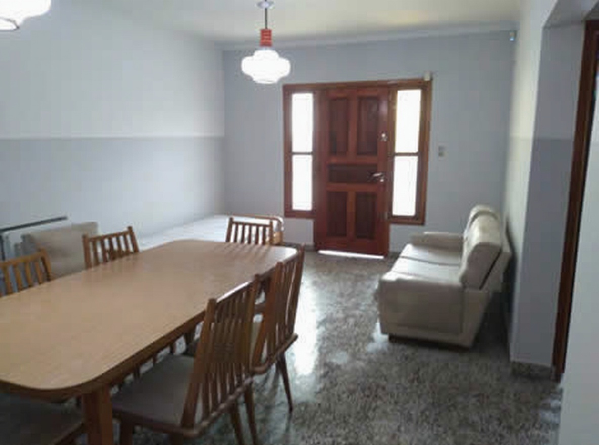 Casa para 6 a 8 personas a 350 metros del mar en Mar de Ajó miniatura 2