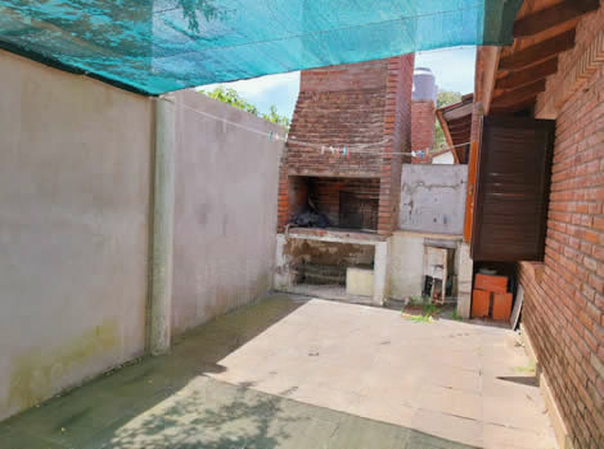 Casa de 4 ambientes para 8 personas en Mar de Ajó miniatura 8