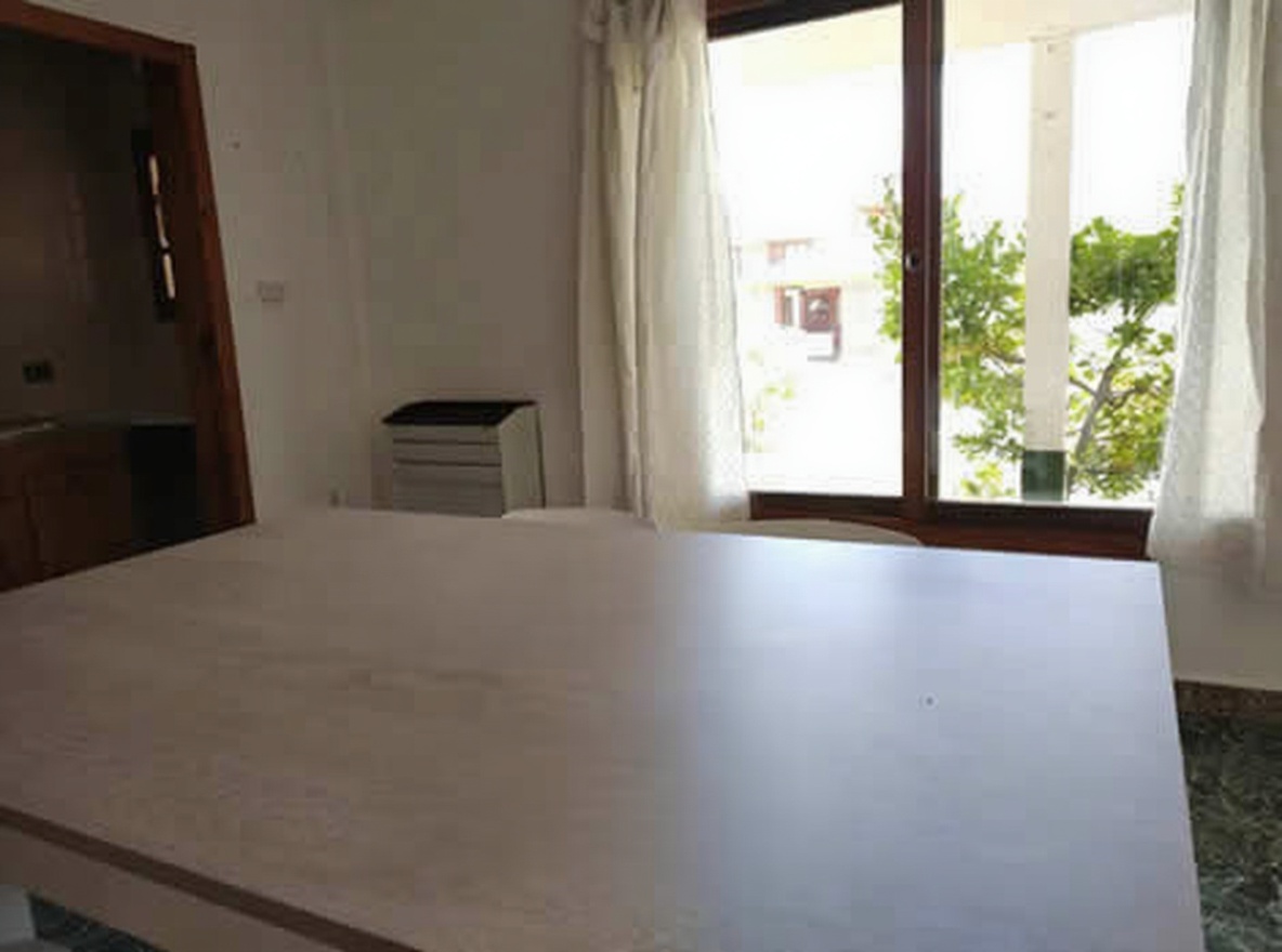 Casa con parrilla a 200 metros del mar en Santa Teresita miniatura 4