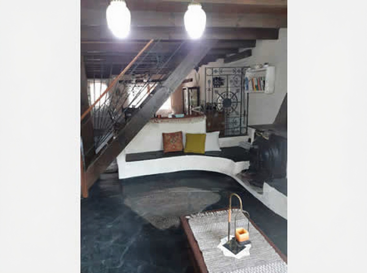 Casa con parque y parrilla a 8 cuadras del mar en Costa del Este miniatura 5