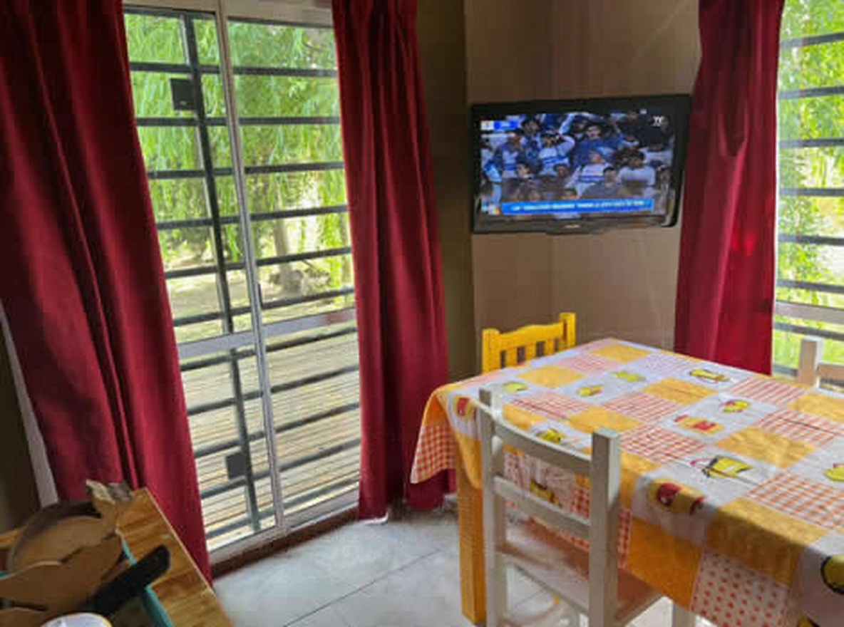 Casa con parque y parrilla en Costa Chica miniatura 4