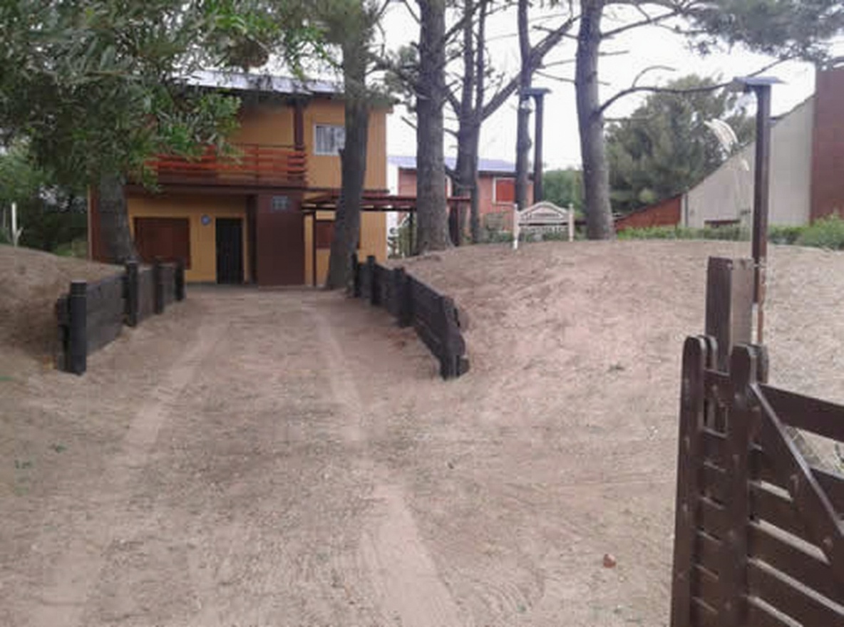 Casa para 5 personas a 3 cuadras de la playa en Nueva Atlantis miniatura 3