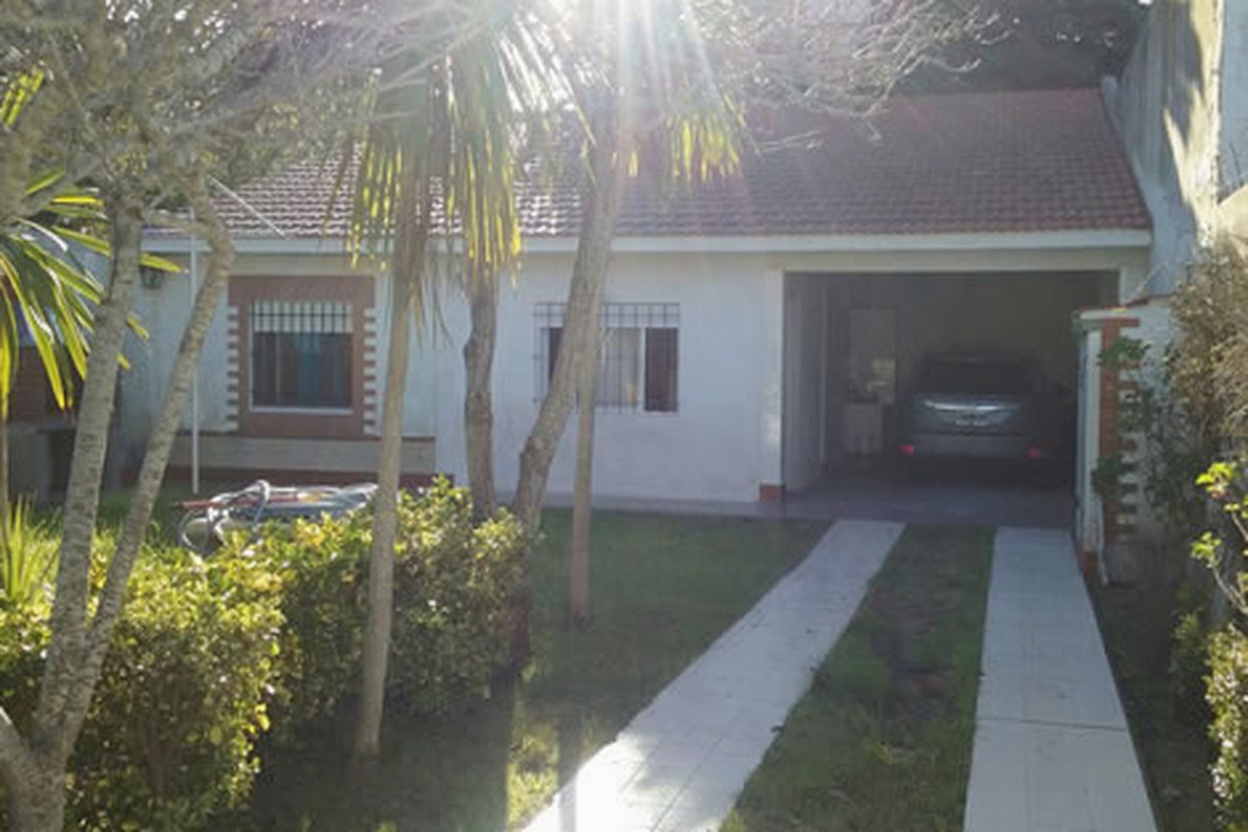 Casa con WiFi a 3 cuadras del mar en San Clemente del Tuyú