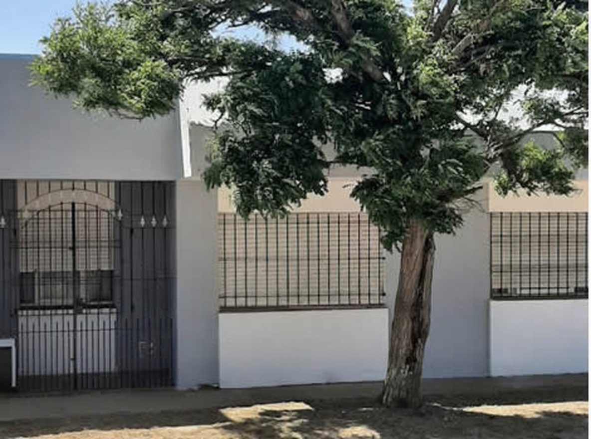 Casa con patio y parrilla a 4 cuadras del mar en San Clemente del Tuyú