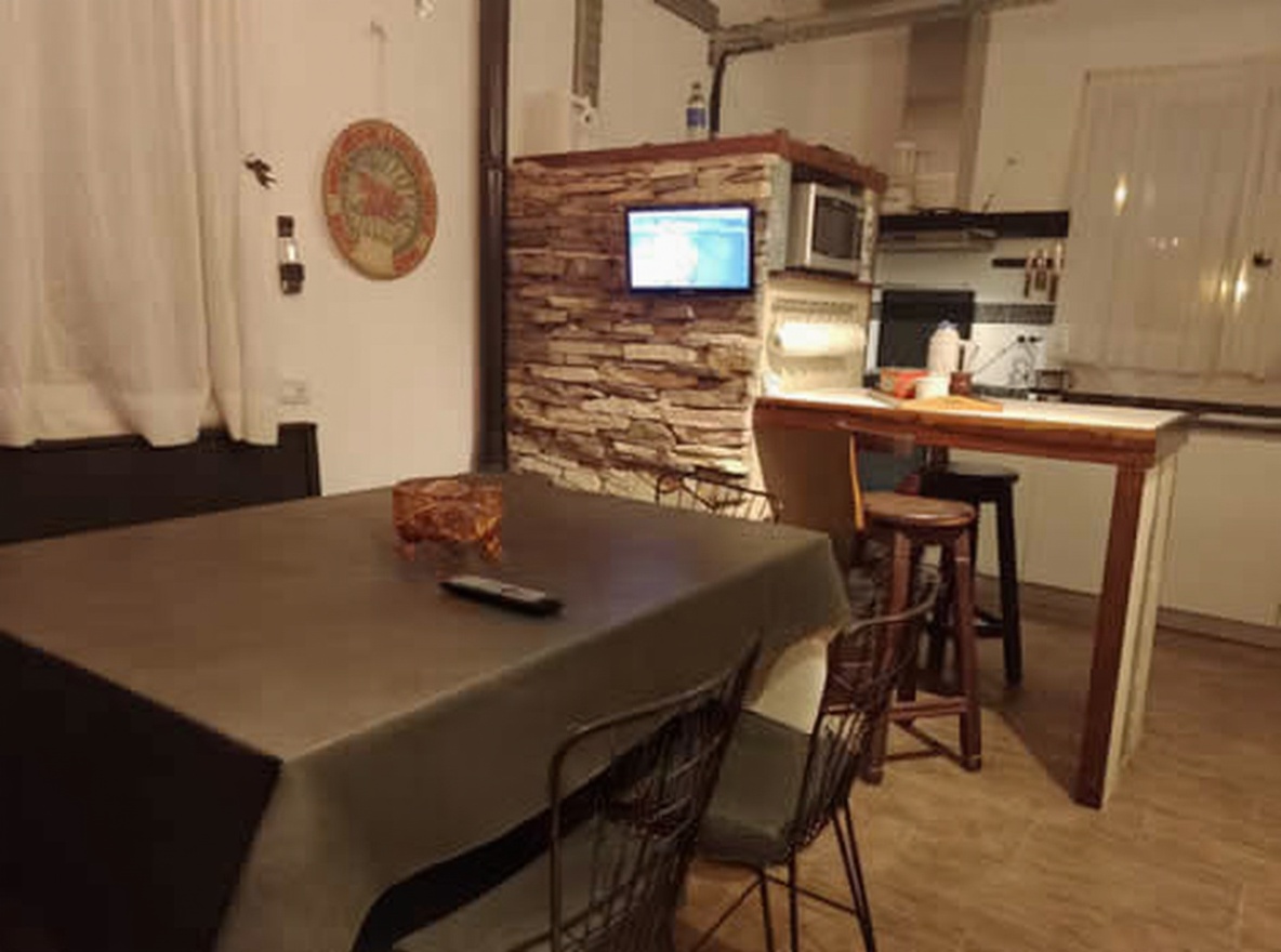 Casa con pileta y parque en Costa del Este miniatura 4