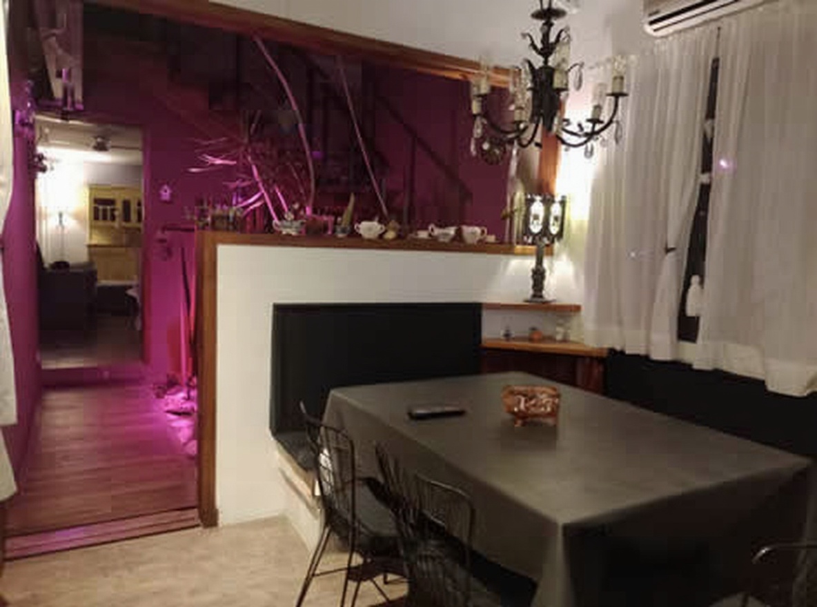 Casa con pileta y parque en Costa del Este miniatura 6