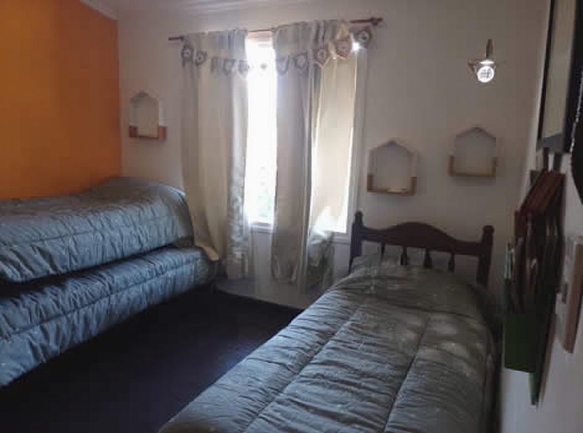 Casa con pileta y parque en Costa del Este miniatura 11