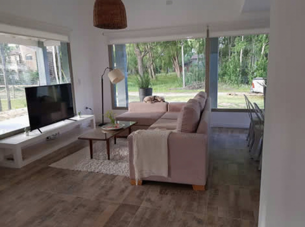 Casa para 8 personas en Costa del Este miniatura 5