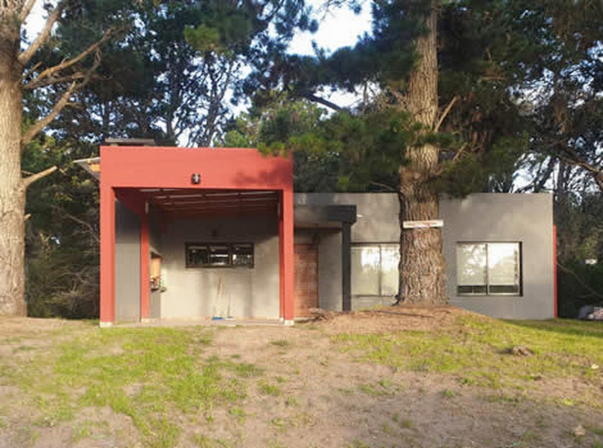 Casa de 4 ambientes para 8 personas en Costa del Este