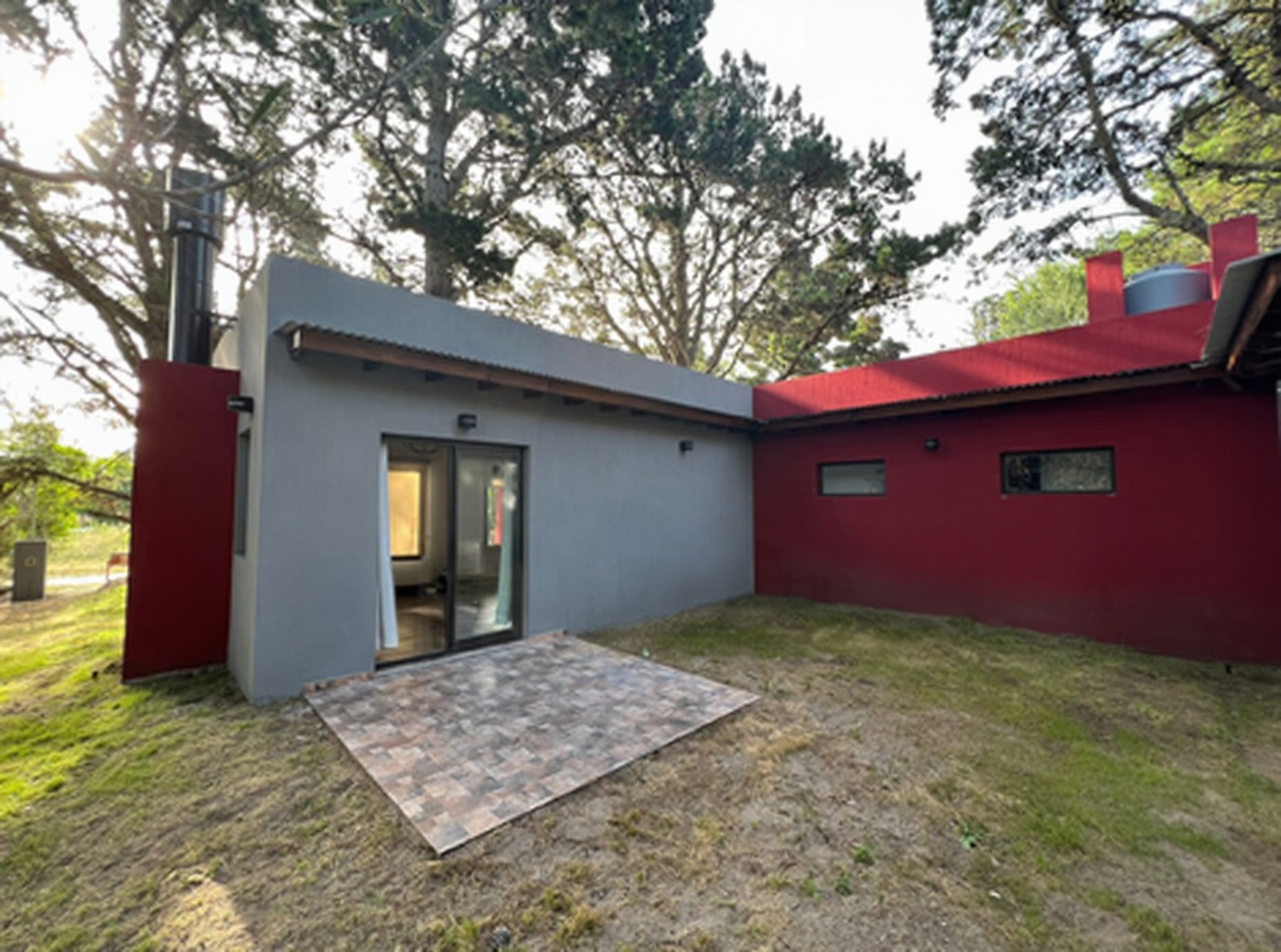 Casa de 4 ambientes para 8 personas en Costa del Este miniatura 9