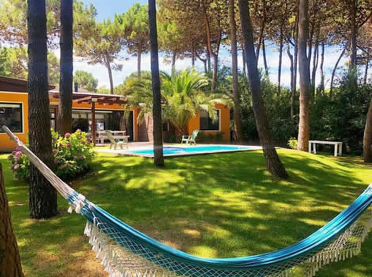 Casa de una planta para 9 personas en zona norte de Pinamar miniatura 11