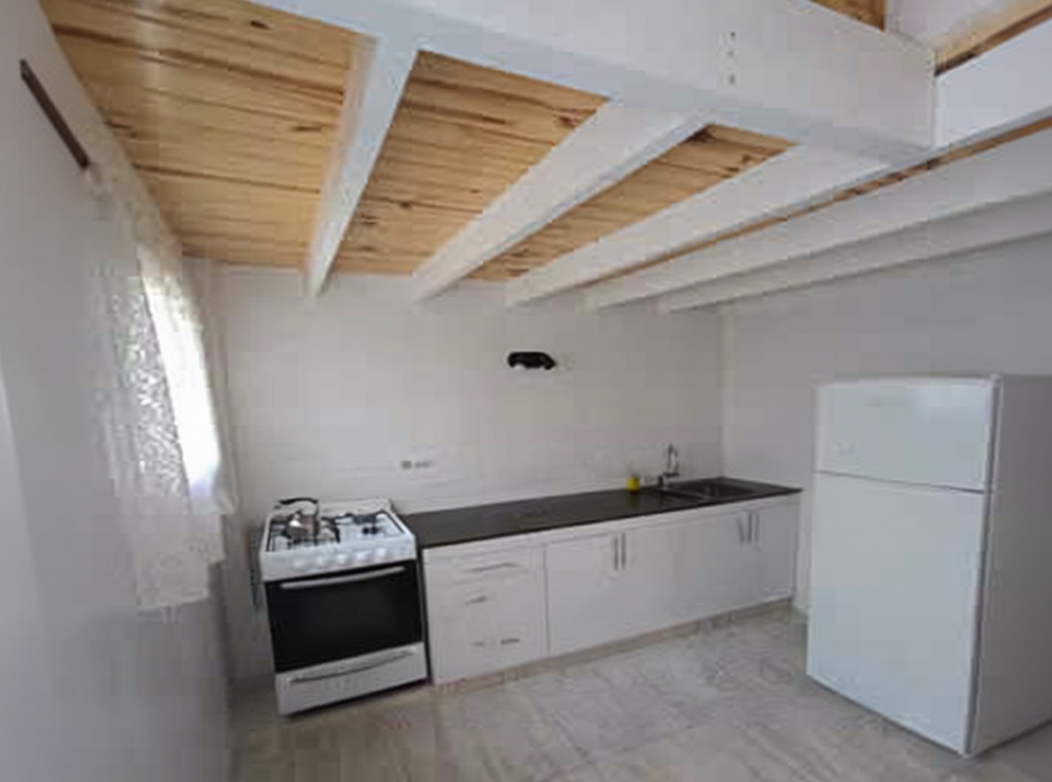 Casa con patio y parrilla en Mar del Tuyú miniatura 12