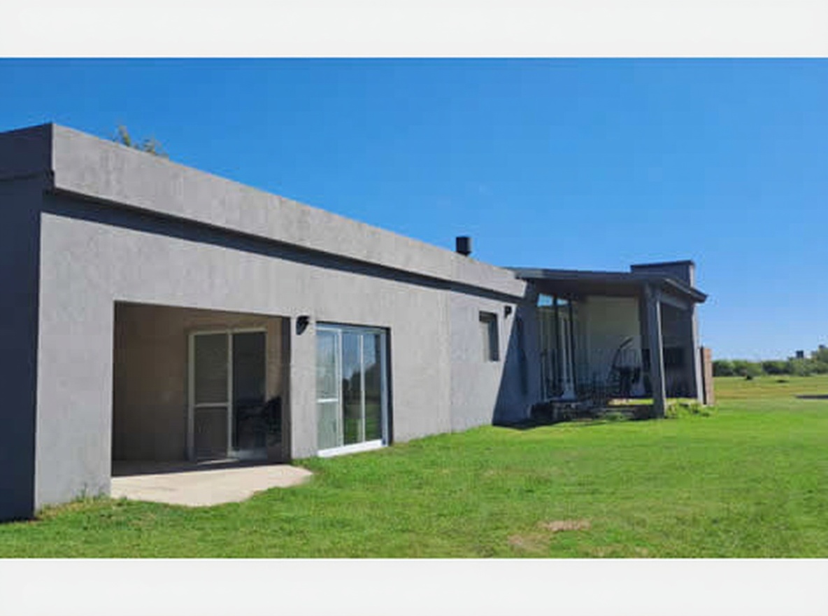 Casas con parque y parrilla en San Clemente del Tuyú