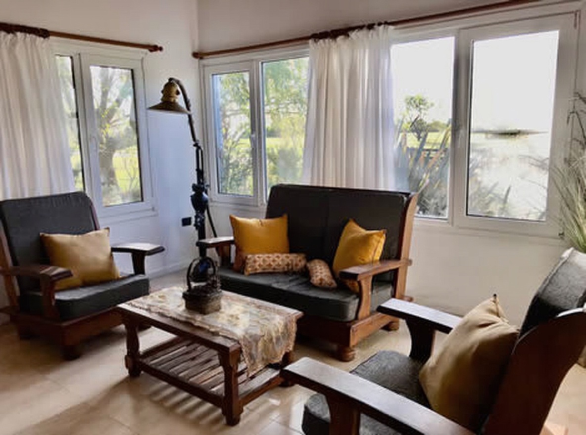 Casas con cochera y parrilla en San Clemente del Tuyú miniatura 4