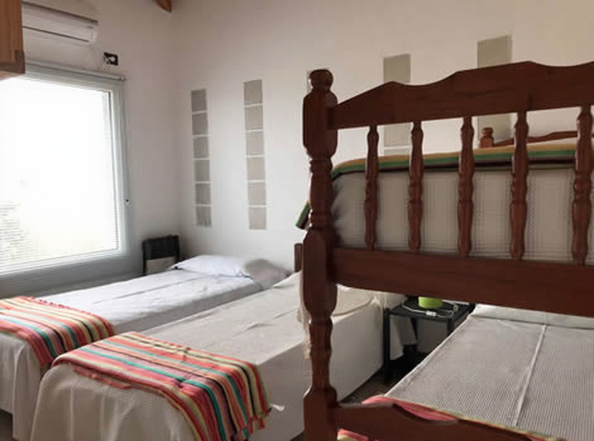 Casas con cochera y parrilla en San Clemente del Tuyú miniatura 10