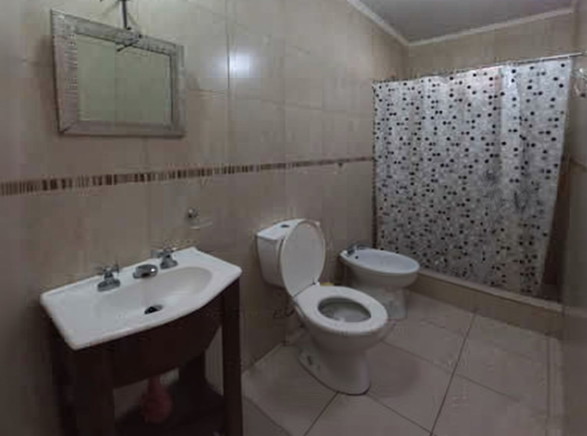 Cabañas con parque y parrilla a 150 metros del mar en San Clemente del Tuyú miniatura 9