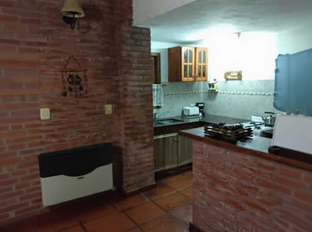 Casas con parque y parrilla en Costa del Este miniatura 4