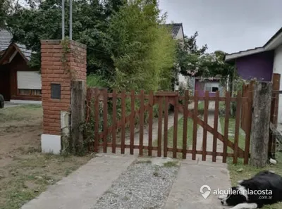 Casas con parque y parrilla a 150 metros del mar en Aguas Verdes