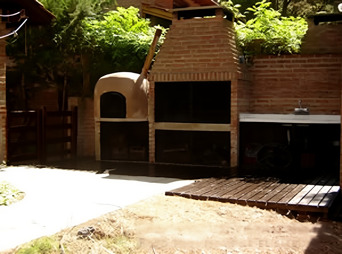 Casas con parque y parrilla a 2 cuadras del mar en Costa del Este miniatura 11