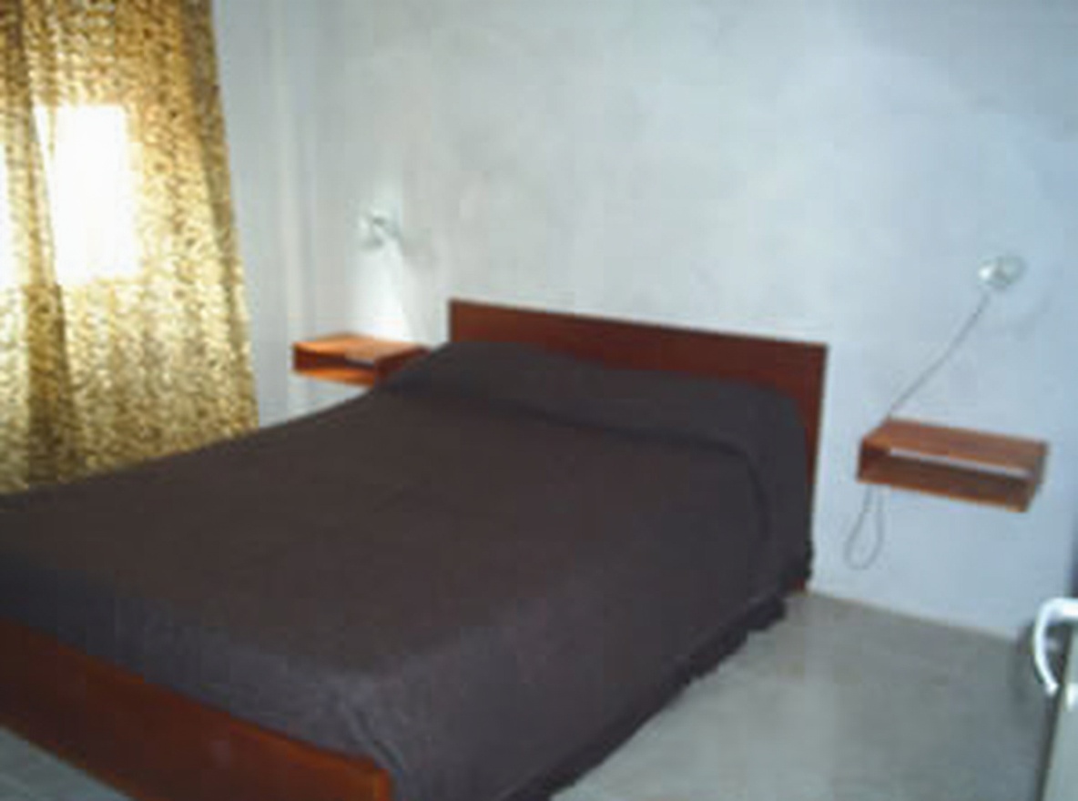 Departamentos con parque y parrilla en Mar del Tuyú miniatura 6