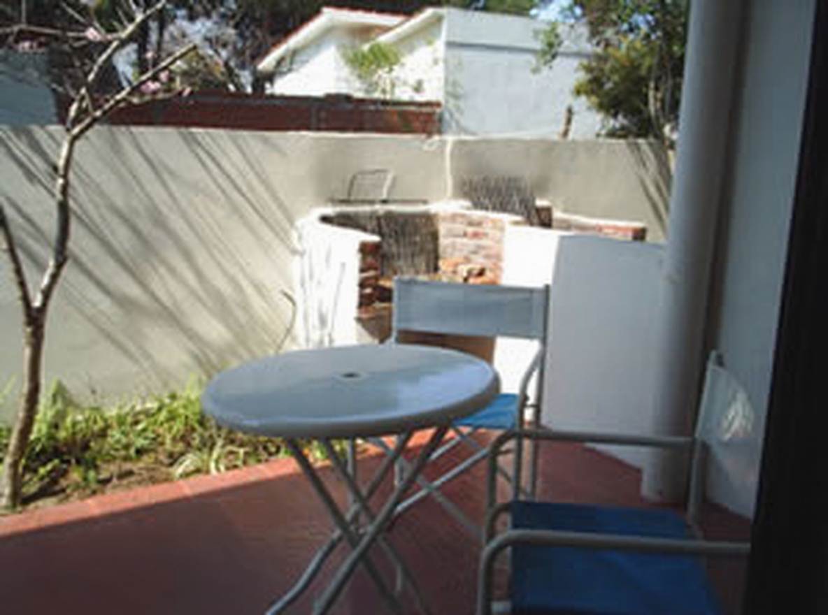 Departamentos con parque y parrilla en Mar del Tuyú miniatura 10