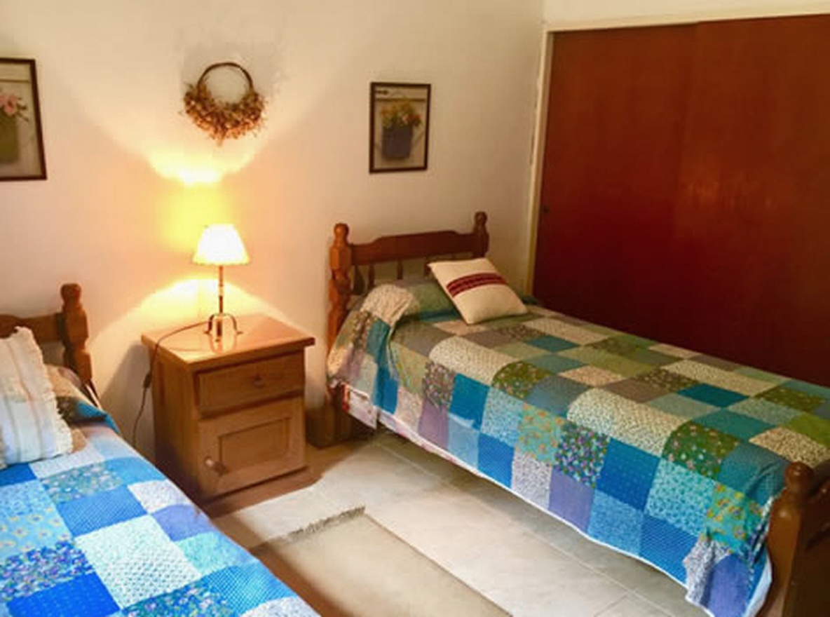 Chalet de 4 dormitorios en Costa del Este miniatura 11