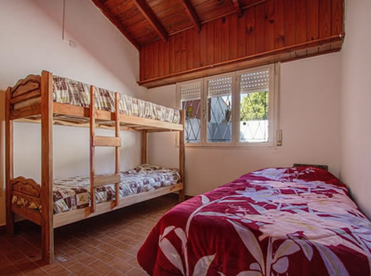 Chalet de 2 habitaciones a 500 metros del mar en Mar de Ajó miniatura 6