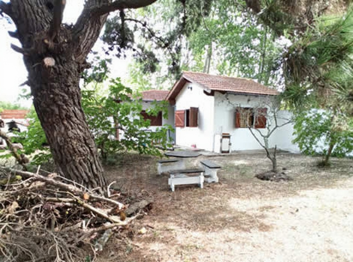 Dúplex con parque y parrilla en Las Toninas miniatura 11