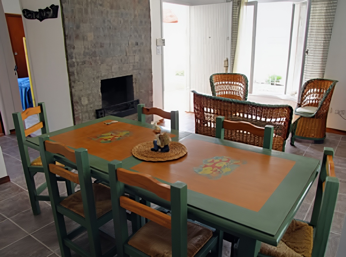 Chalet con cochera y parrilla a 50 metros del mar en Santa Teresita miniatura 4