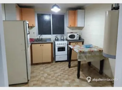 Chalet con parque y parrilla a 300 metros del mar en Santa Teresita foto 2