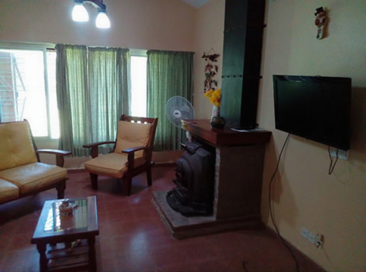 Chalet con WiFi a 300 metros del mar en Costa del Este miniatura 5