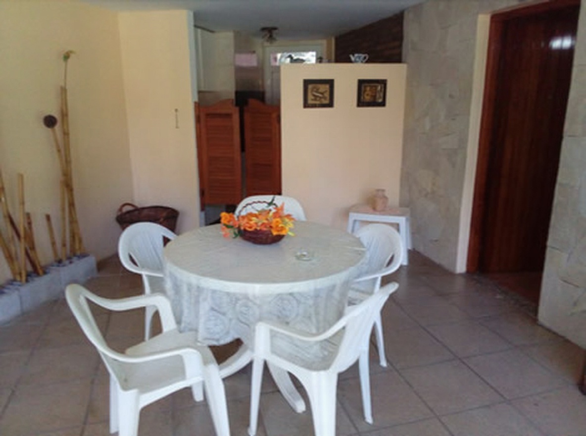 Chalet con WiFi a 300 metros del mar en Costa del Este miniatura 11