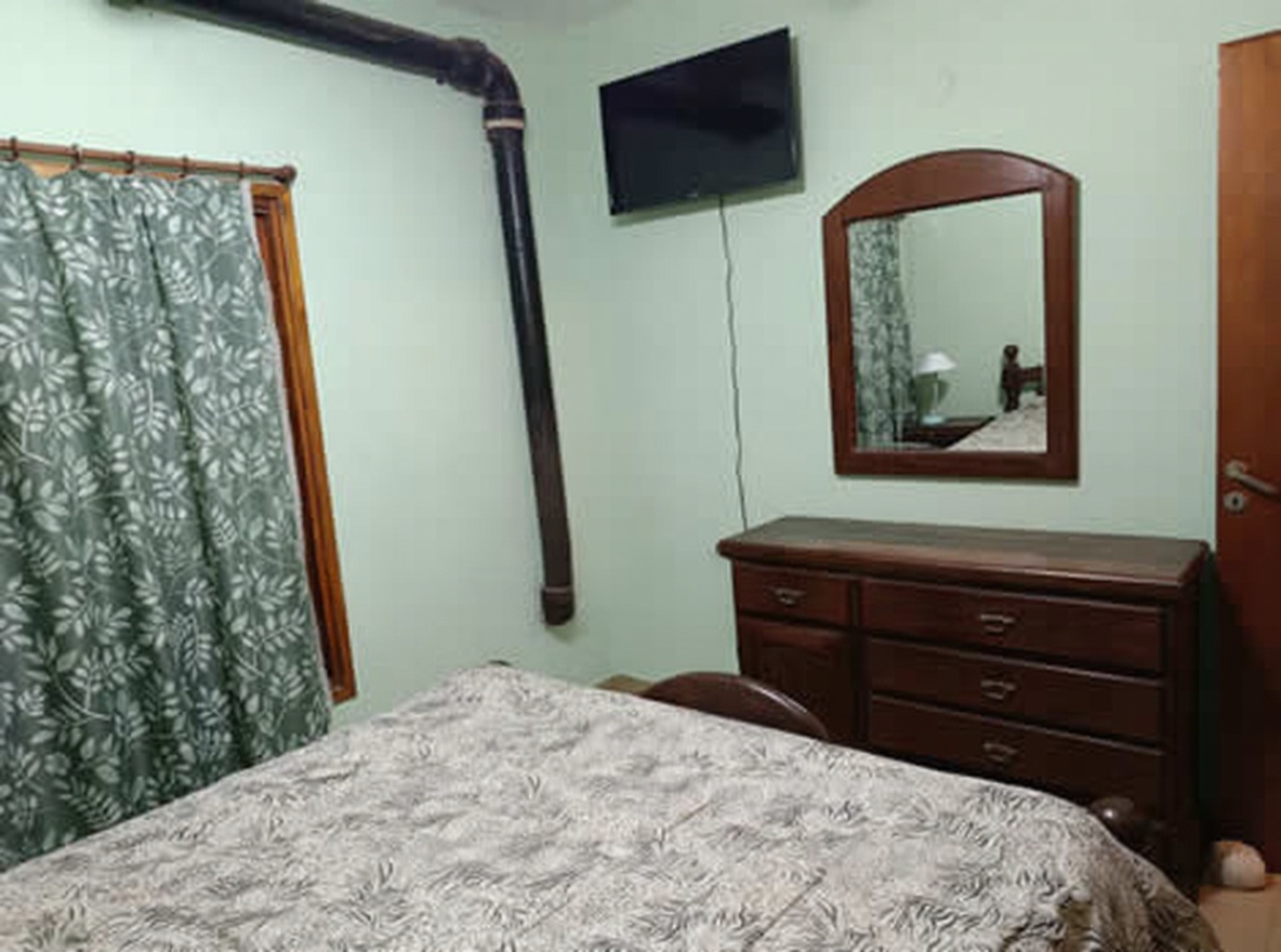 Chalet de 2 dormitorios y 2 baños en Aguas Verdes miniatura 6