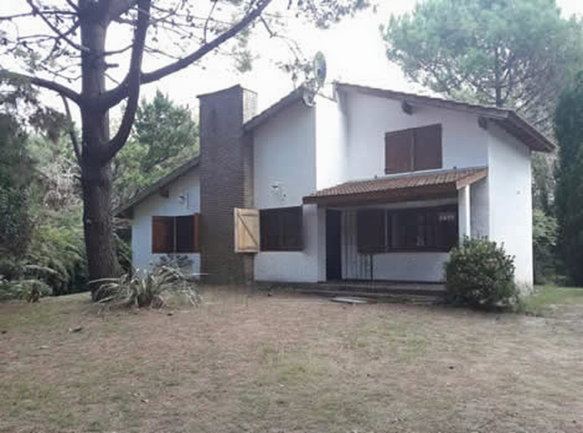 Chalet con parque y parrilla en Costa Chica