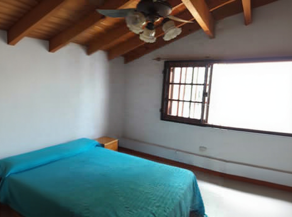 Chalet con parque y parrilla en Costa Chica miniatura 4