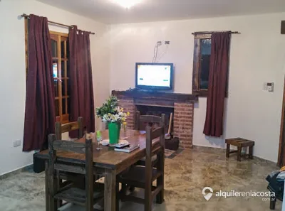 Chalet con cochera y parrilla en Costa del Este foto 4