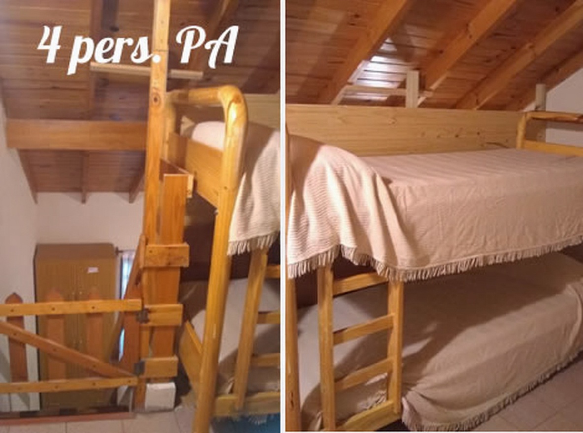 Dúplex con patio y parrilla a 150 metros del mar en Lucila del Mar miniatura 11