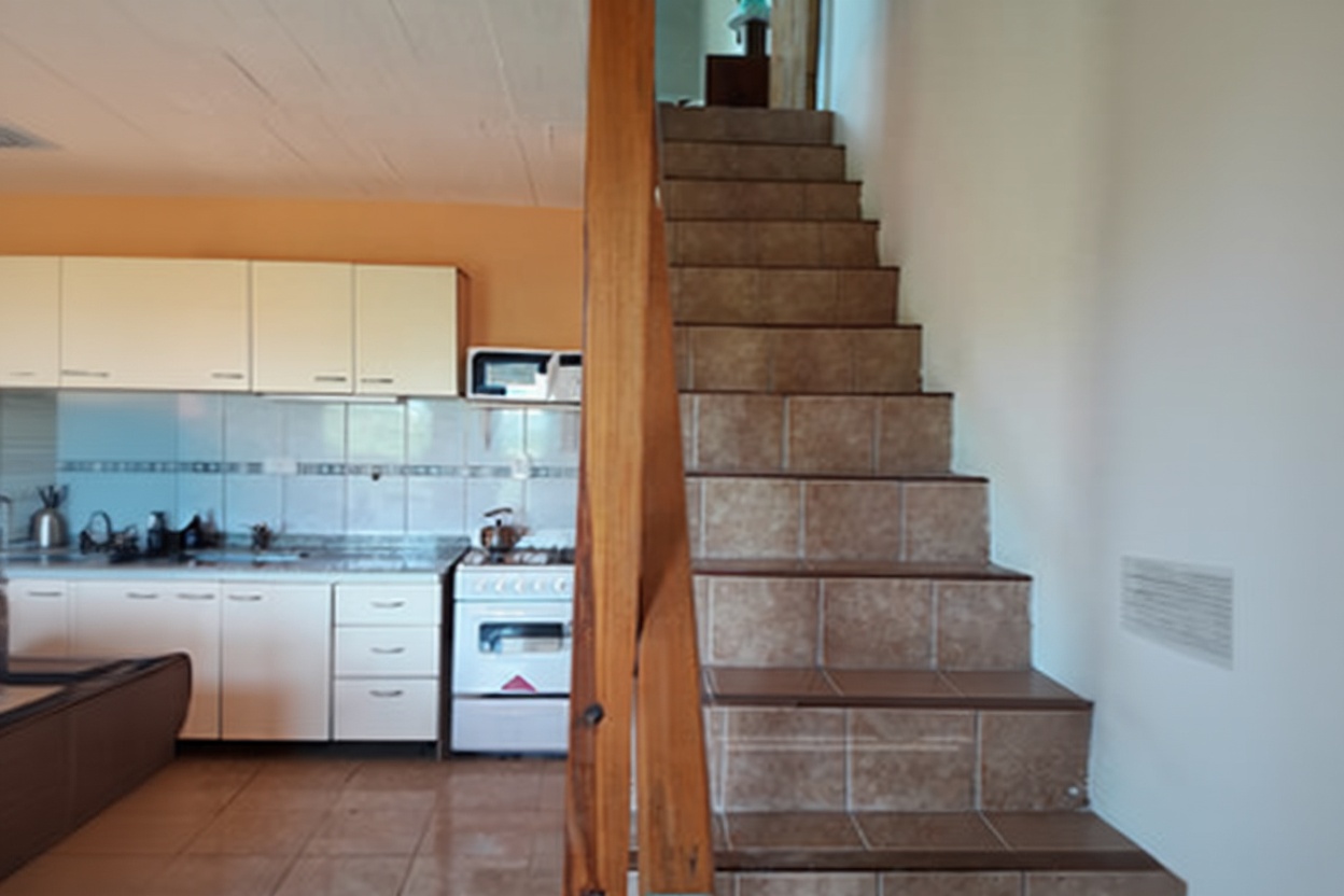 Dúplex de 2 dormitorios y 2 baños frente al mar en Mar del Tuyú miniatura 4