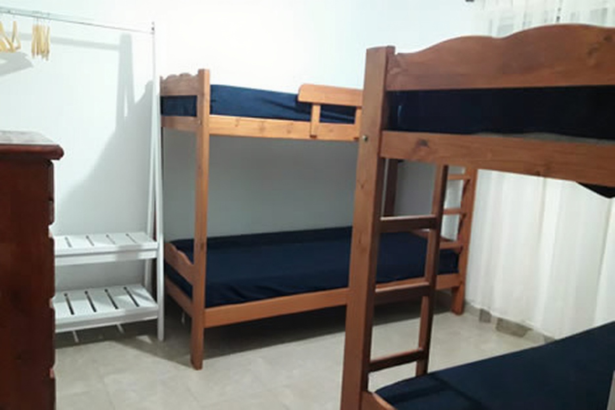 Dúplex de 2 dormitorios y 2 baños frente al mar en Mar del Tuyú miniatura 8