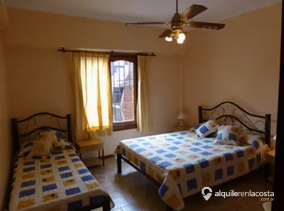 Departamento con patio y parrilla a 50 metros del mar en Santa Teresita foto 4