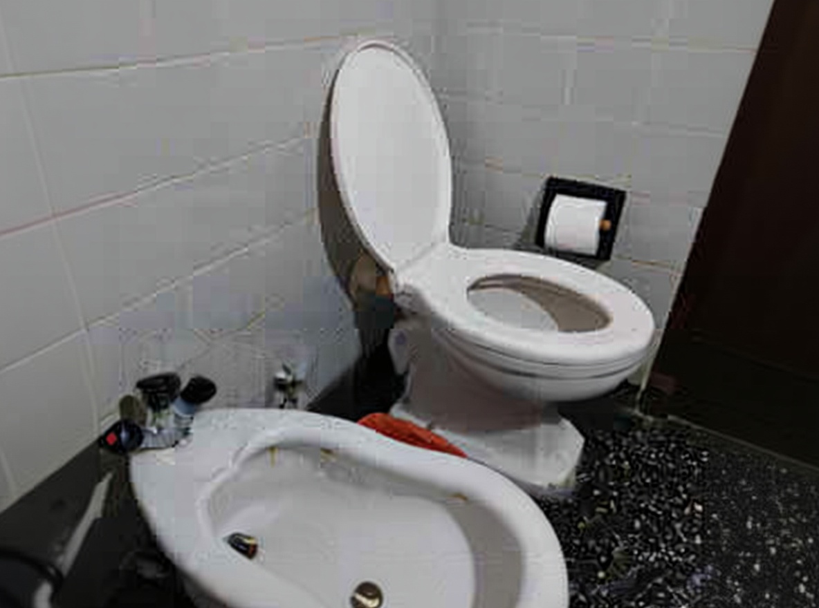 Departamento con balcón y vista al mar frente al mar en San Clemente del Tuyú miniatura 8