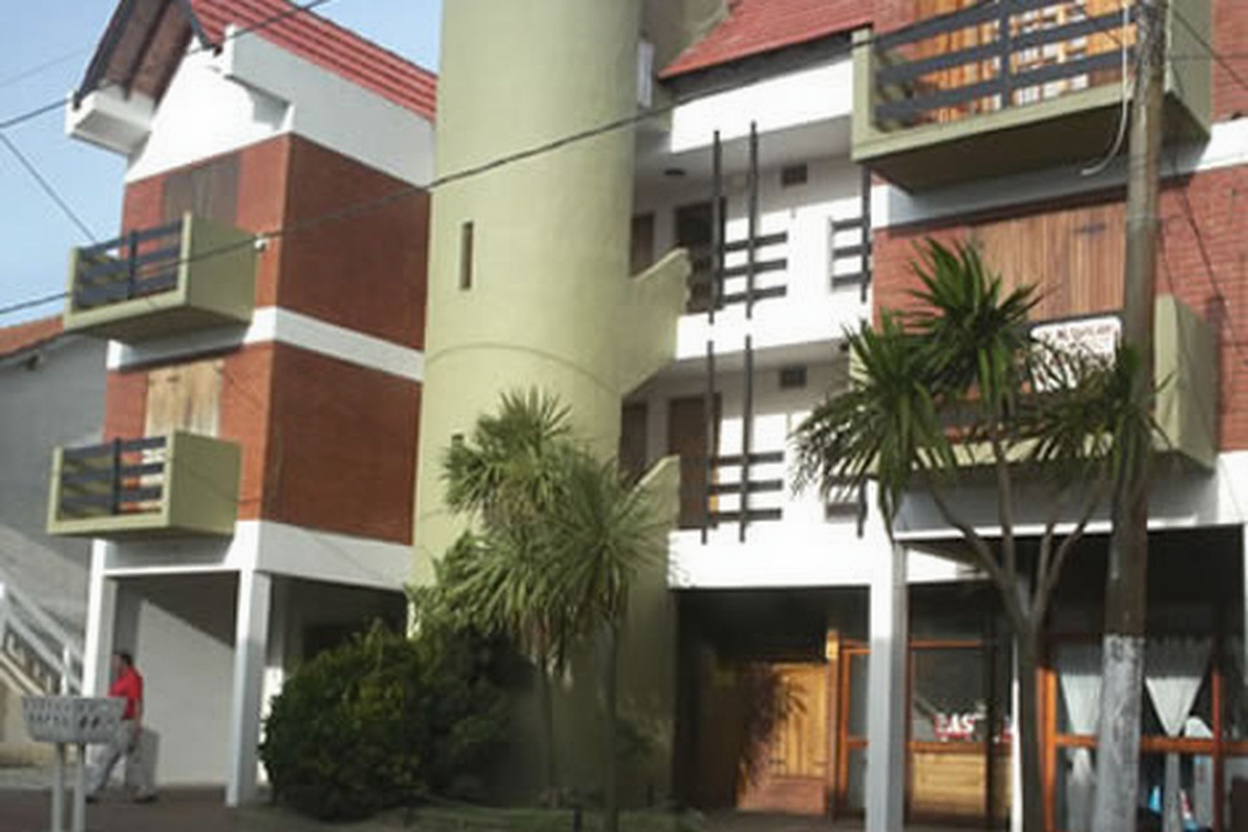 Departamento con WiFi a 100 metros del mar en Las Toninas