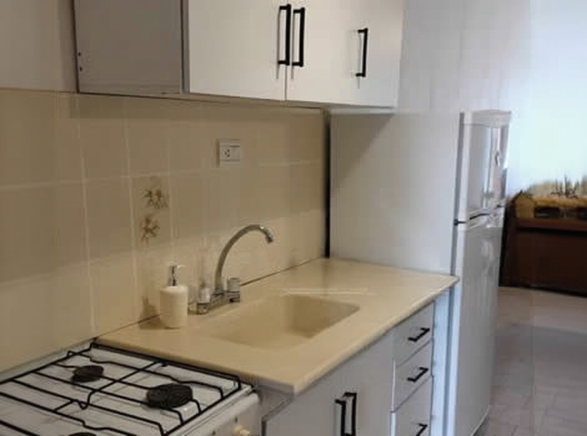 Departamento con WiFi a 100 metros del mar en Las Toninas miniatura 3