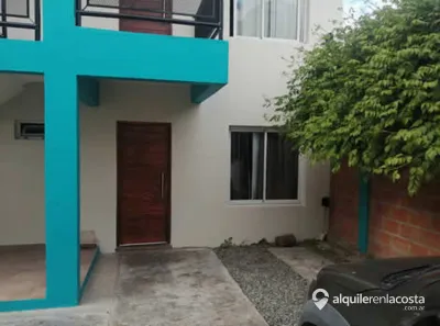 Departamento con patio y parrilla a 400 metros del mar en Santa Teresita