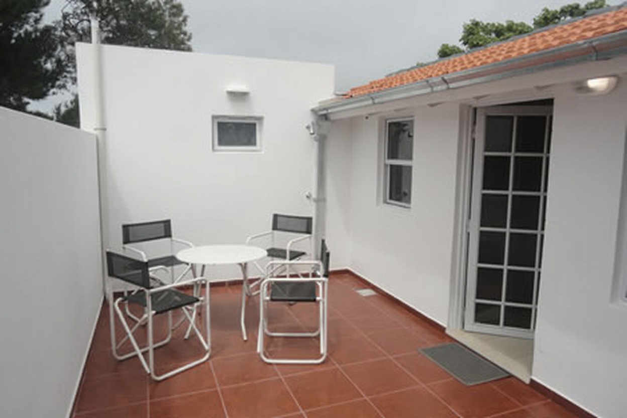 Departamento con patio y parrilla en Mar del Tuyú miniatura 7